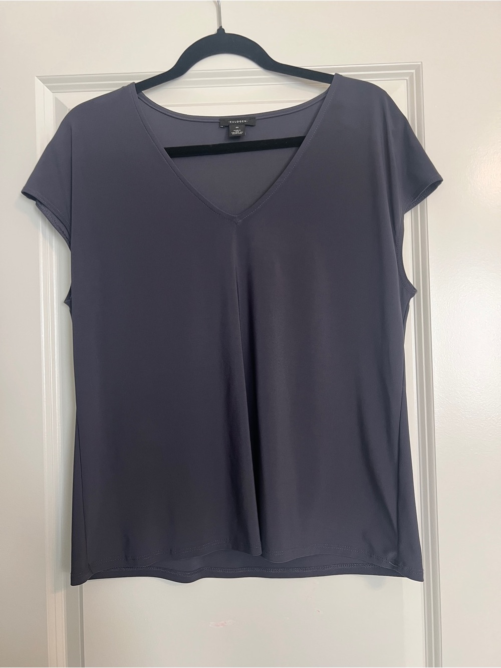 Halogen V-Neck Short Sleeve Top, Charcoal Black side medium